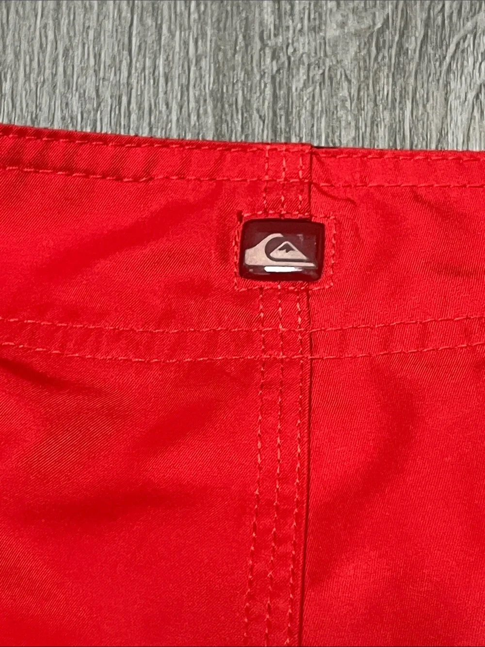 Quicksilver men’s swim trunks / red / Size 36
